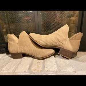Lucky Brand Boots